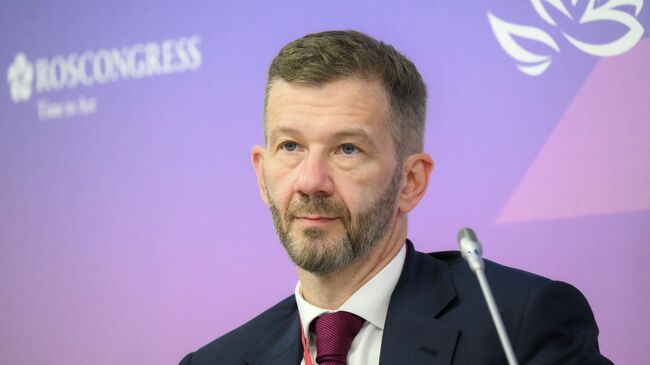 Губернатор Чукотского автономного округа Владислав Кузнецов на ВЭФ-2025 Губернатор Чукотского автономного округа Владислав Кузнецов на ВЭФ-2025