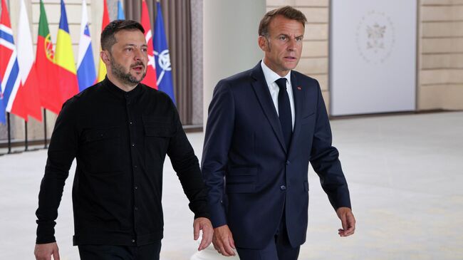 Владимир Зеленский и Эммануэль Макрон перед встречей коалиции желающих в Париже