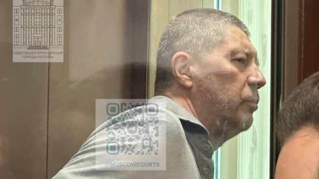 Бывший владелец банка Югра Алексей Хотин в зале суда