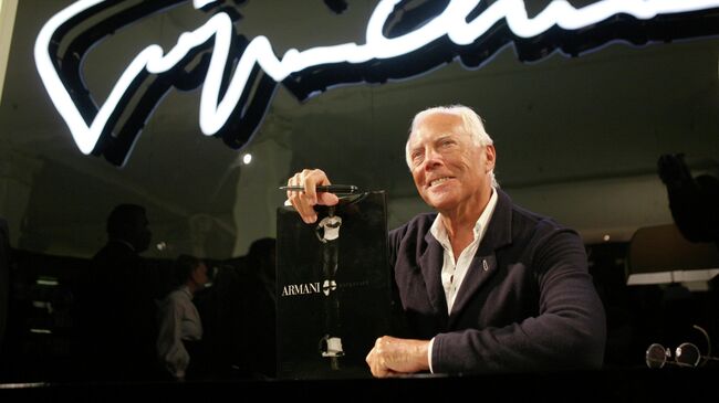 Джоржо Армани