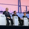 Президент России Владимир Путин на пленарной сессии Восточного экономического форума 