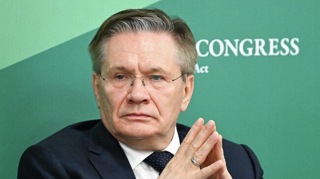 Алексей Лихачев