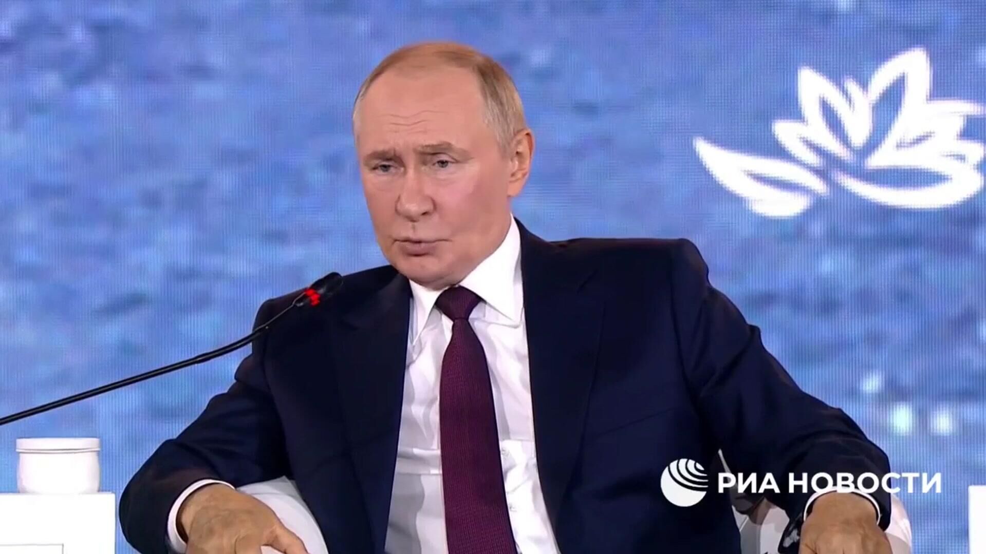 Путин: Россия будет считать законными целями для поражения любые войска на территории Украины - РИА Новости, 1920, 05.09.2025