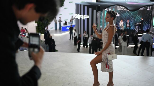 Работа форума ВЭФ-2025