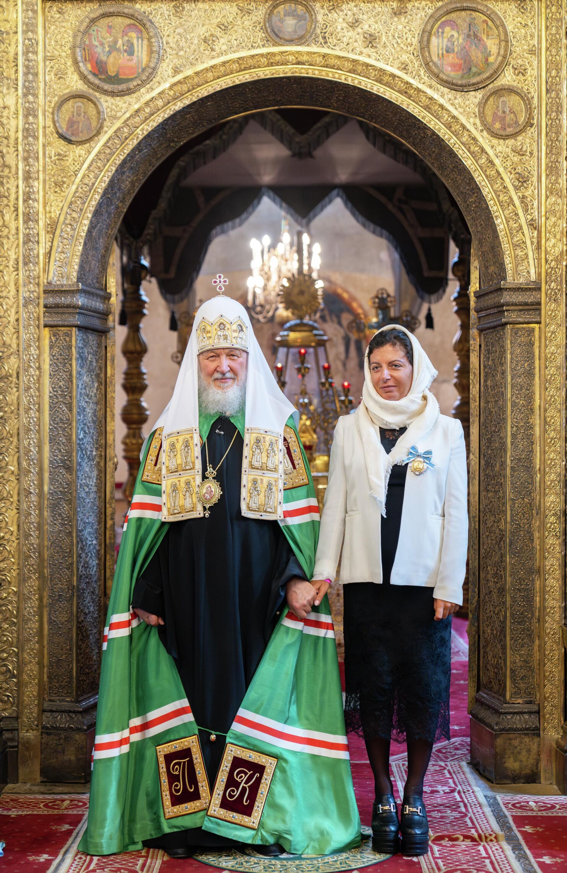 Патриарх Кирилл вручил Маргарите Симоньян орден княгини Ольги III степени