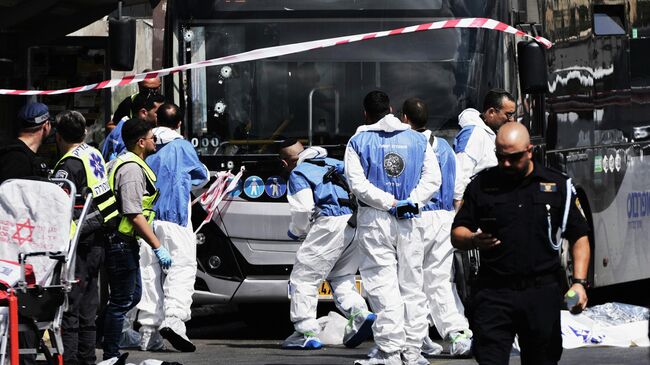 Спецслужбы на месте теракта в Иерусалиме