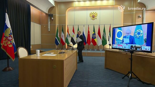 Путин на внеочередной встрече БРИКС