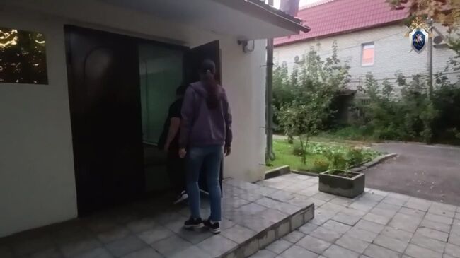 Задержание собственницы гостиницы для собак, подозреваемой в жестоком обращении с животными