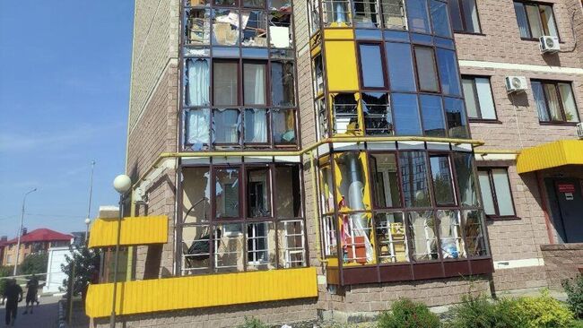 Последствия атаки беспилотников ВСУ в селе Новая Таволжанка Белгородской области