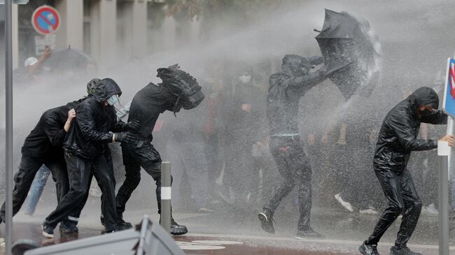 Беспорядки в Лиле. 10 сентября 2025