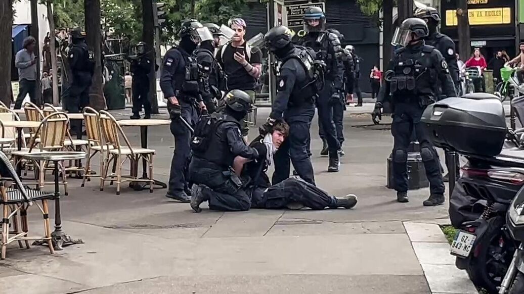 Во Франции продолжились манифестации