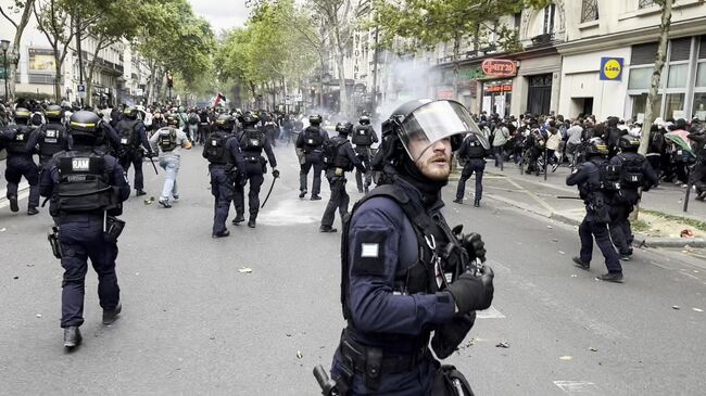 Протесты в Париже