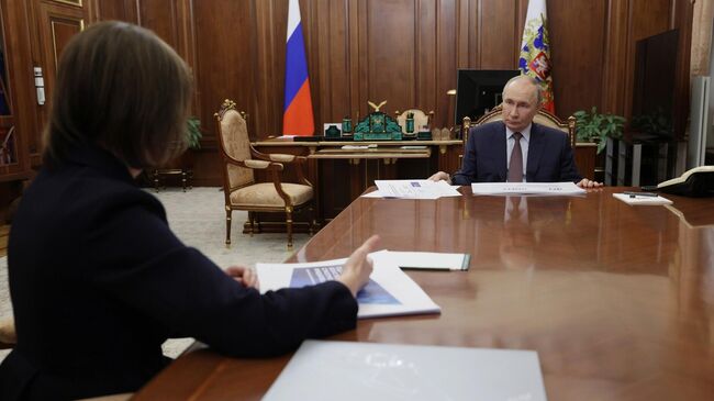 Владимир Путин провел встречу с генеральным директором Агентства стратегических инициатив Светланой Чупшевой