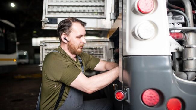 В Подмосковье началась подготовка общественного транспорта к зимнему сезону