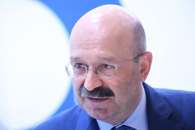 Михаил Задорнов