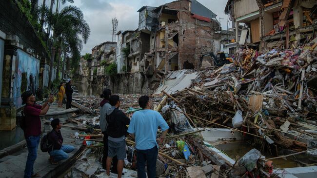 Последствия наводнения в Денпасаре