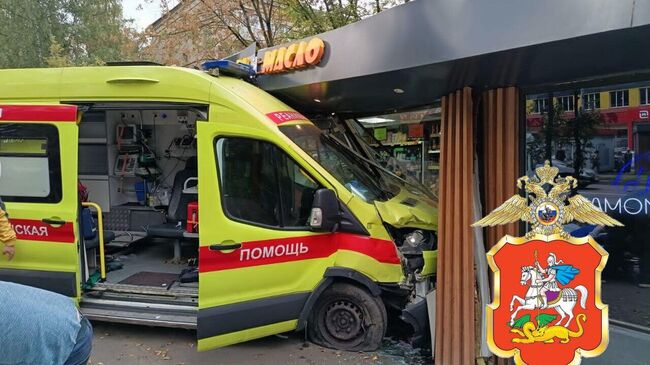 ДТП с участием автомобиля скорой помощи в Королеве