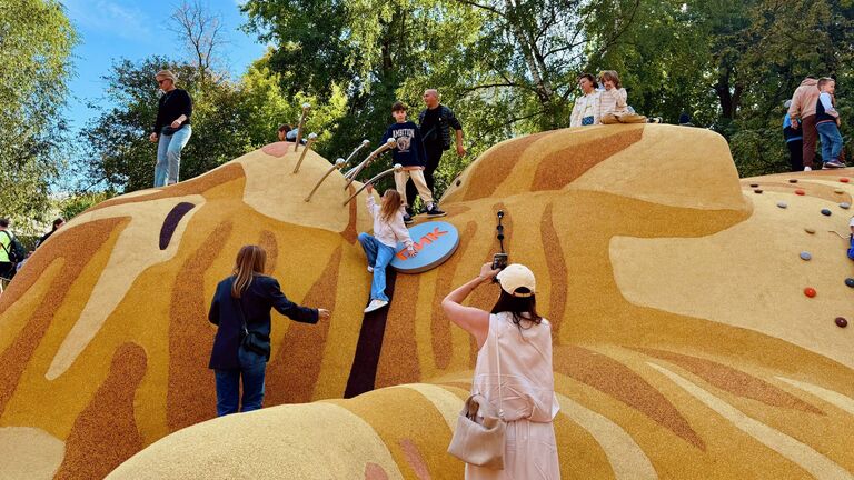 Игровое пространство в Парке Горького Игровое пространство в Парке Горького