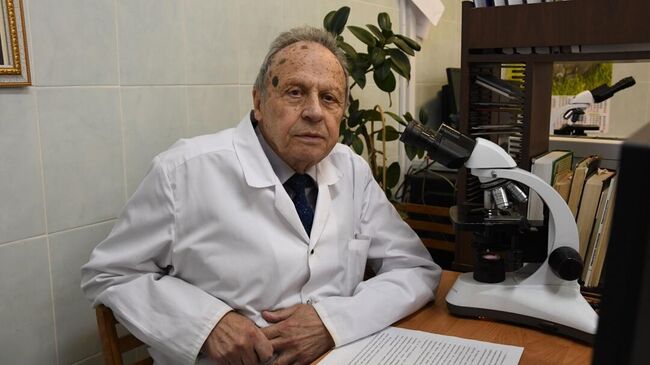 Борис Ариэль