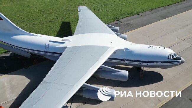 Российские военные десантируются в тыл противника на учениях Запад-2025