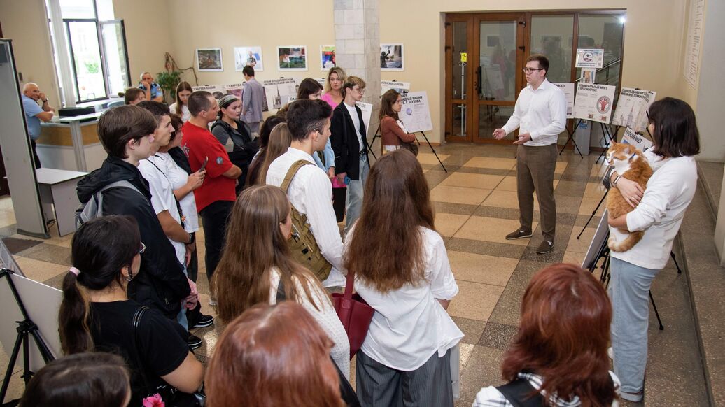 Обогнавшие время: в Крыму открыли выставку архитектурного наследия РФ