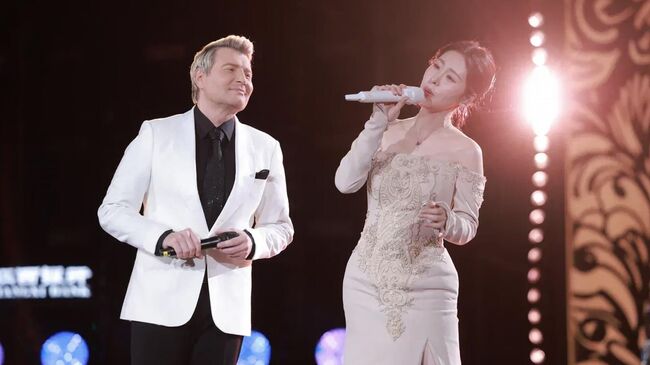 Музыкальное шоу Мелодии сквозь время и пространство