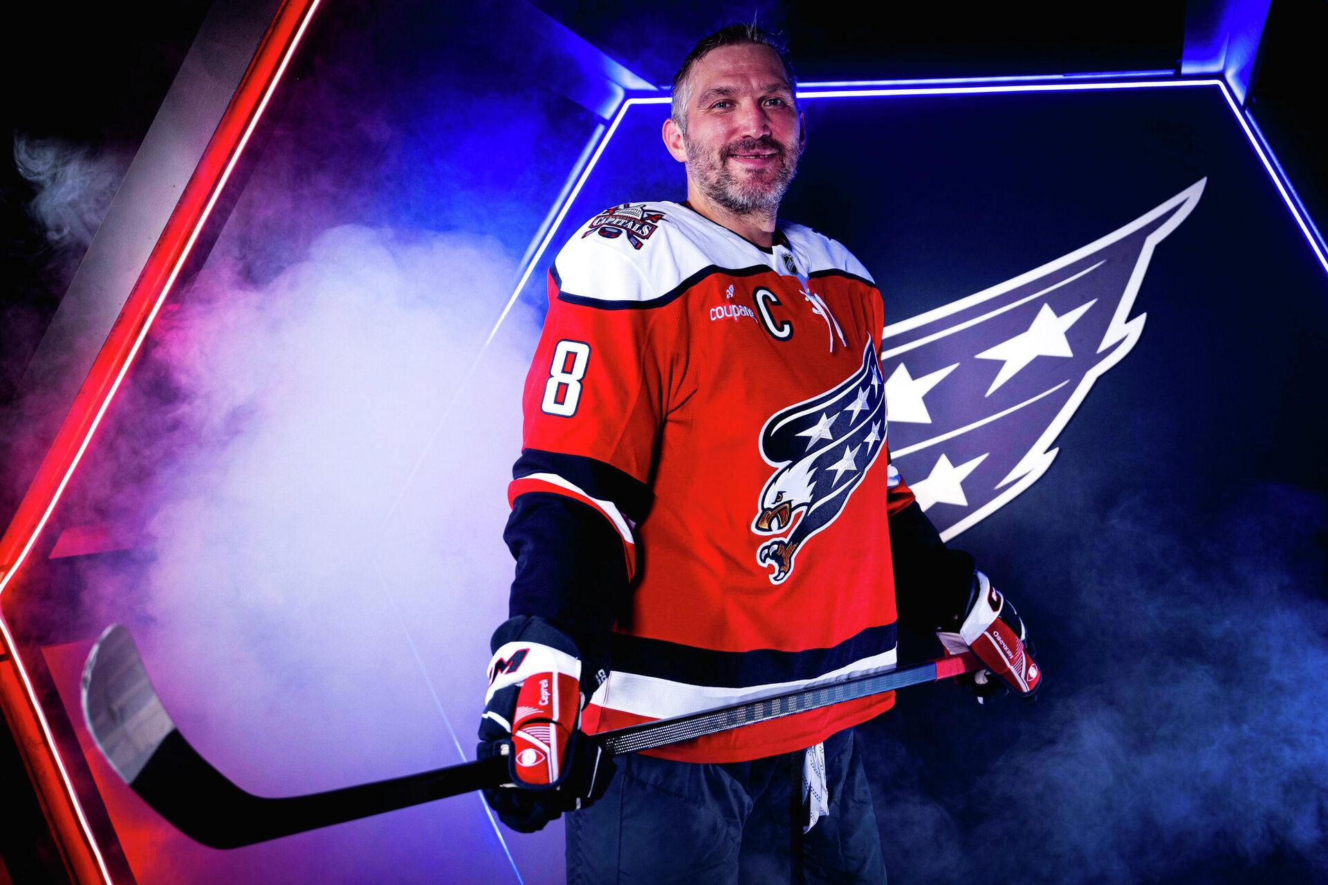 Капитан Вашингтон Кэпиталз Александр Овечкин Капитан Вашингтон Кэпиталз Александр Овечкин - РИА Новости, 1920, 06.10.2025