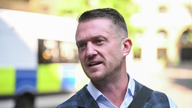 Томми Робинсон