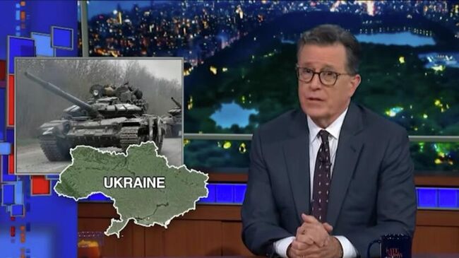 Кадр из телепередачи Позднее шоу с ведущим Стивеном Кольбером