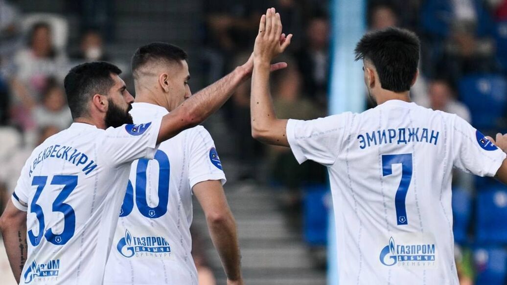 "Рубин" вдесятером проиграл "Оренбургу" в серии пенальти матча Кубка России