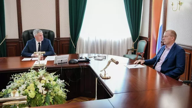 Рабочая встреча главы Карелии Артура Парфенчикова и руководителя группы компаний Биоэн Олега Максимова