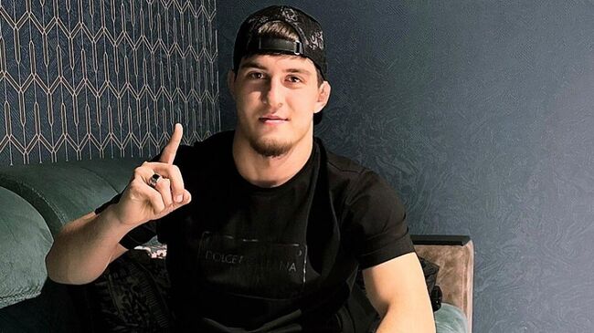 Ильяс Яндаров