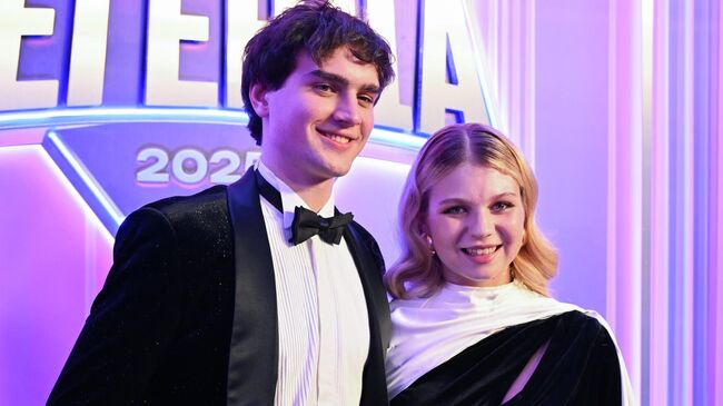 Фигуристы Александра Трусова и Макар Игнатов