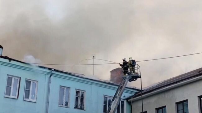 Ликвидация пожара в многоквартирном доме в Иваново