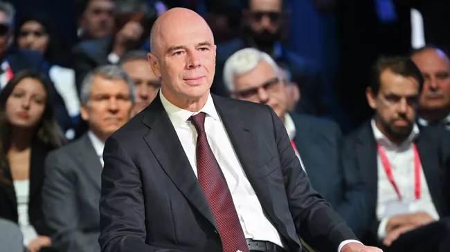 Министр финансов Антон Силуанов на пленарном заседании Финансовая система: вызовы и задачи