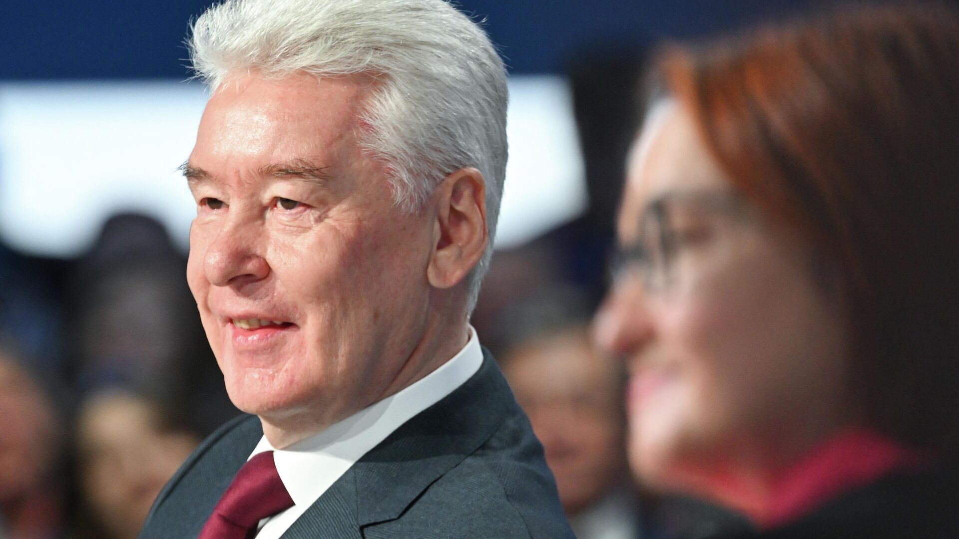 Мэр Москвы Сергей Собянин на пленарном заседании Финансовая система: вызовы и задачи в рамках X Московского финансового форума - РИА Новости, 1920, 18.09.2025