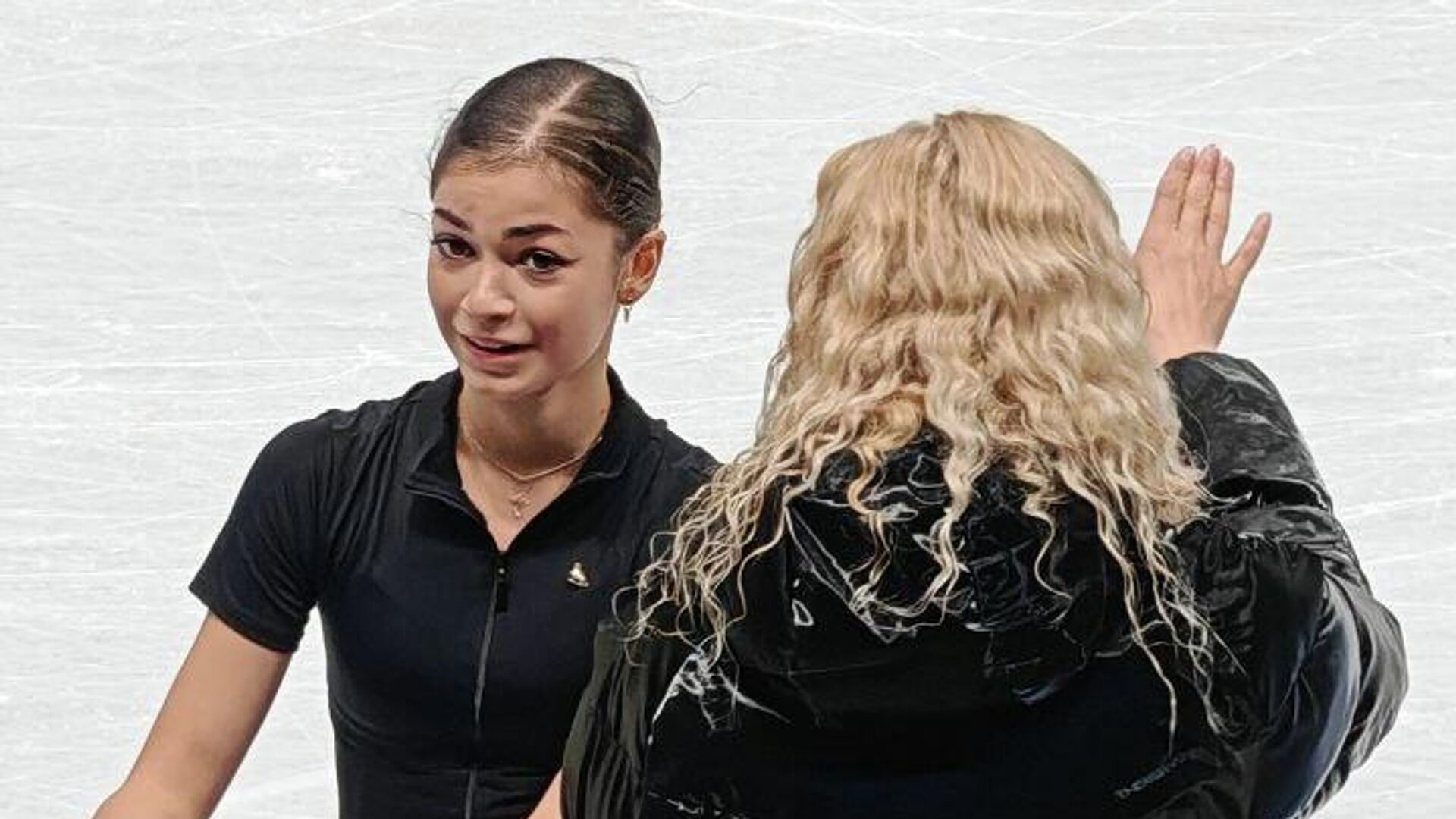 Аделия Петросян и Этери Тутберидзе - РИА Новости, 1920, 18.09.2025