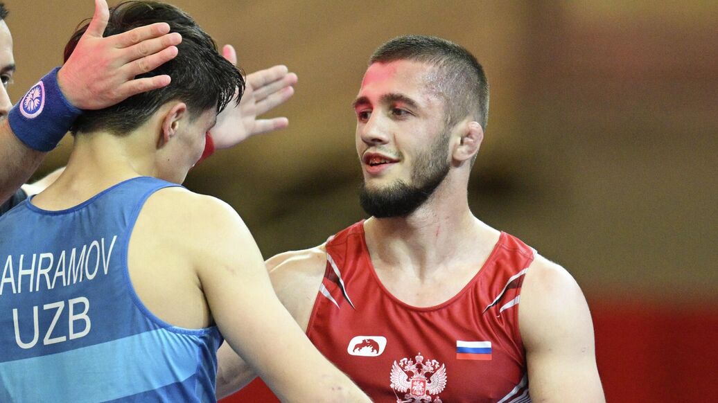 Российскому борцу угрожали отправкой в лагерь для нелегалов в Хорватии