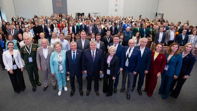 Подготовку кадров в сфере высоких технологий обсудили в Великом Новгороде