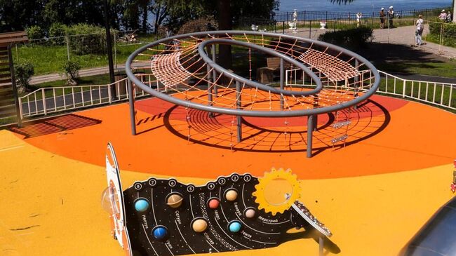 Фото детской площадки в Кировске из Telegram-канала губернатора Ленинградской области Александра Дрозденко