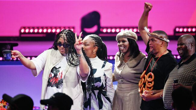 Группа Mzansi Jikelele