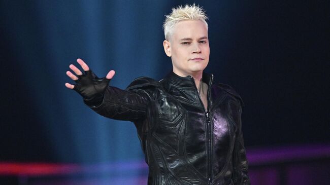 Ярослав Дронов выступает на международном музыкальном конкурсе Интервидение в Москве