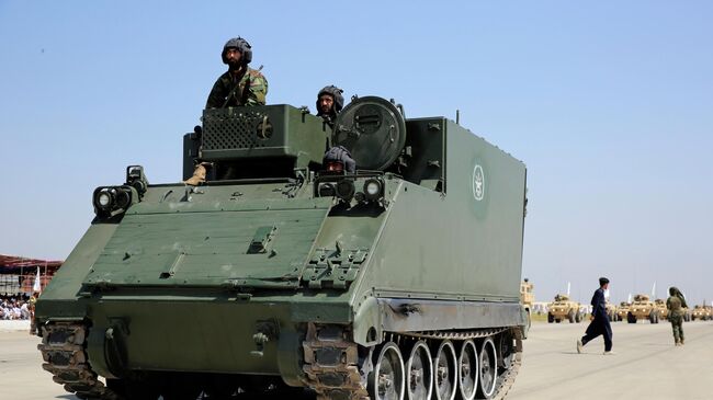 Военная техника Талибана на авиабазе Баграм в Афганистане