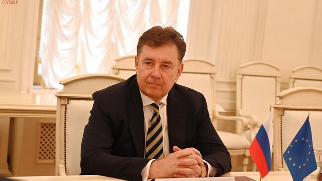 Виктор Момотов