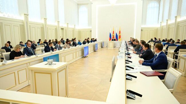 Губернатор Тверской области Игорь Руденя поручил развивать систему отдыха детей Губернатор Тверской области Игорь Руденя поручил развивать систему отдыха детей