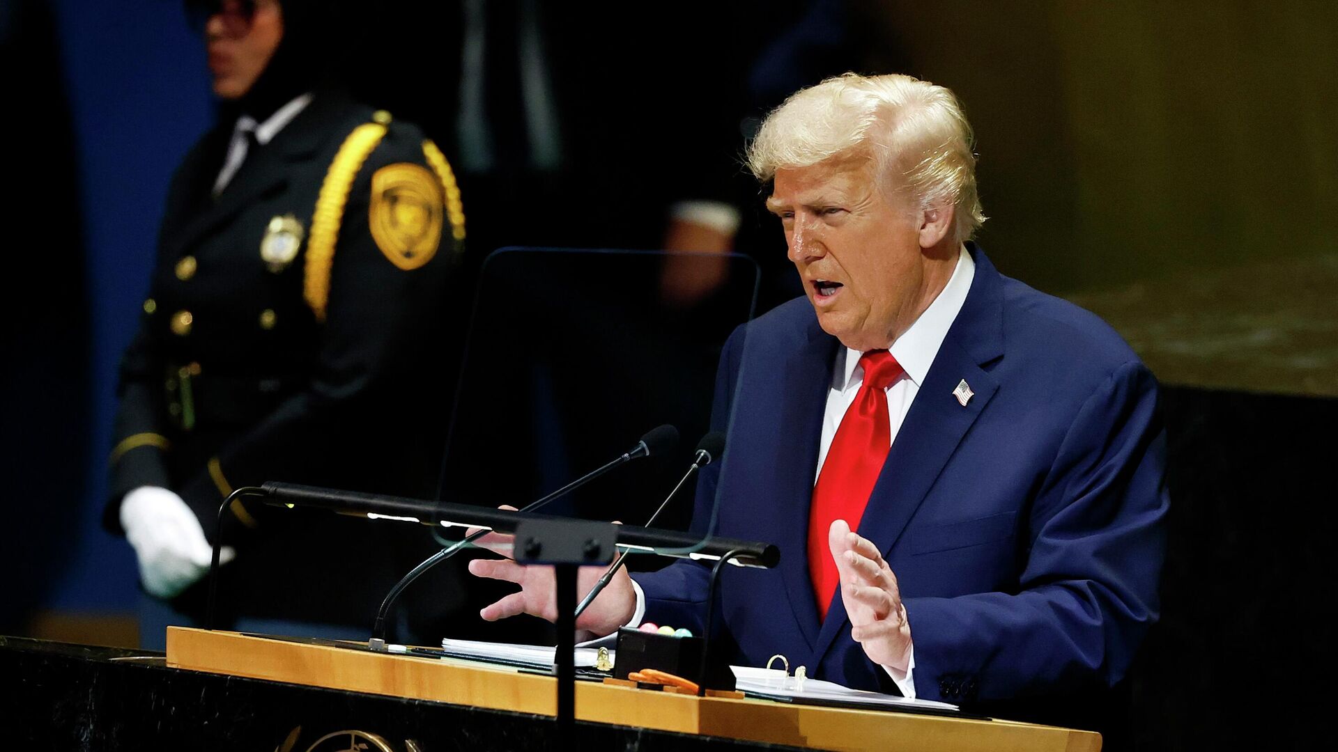 Дональд Трамп выступает на Генассамблее ООН - РИА Новости, 1920, 23.09.2025