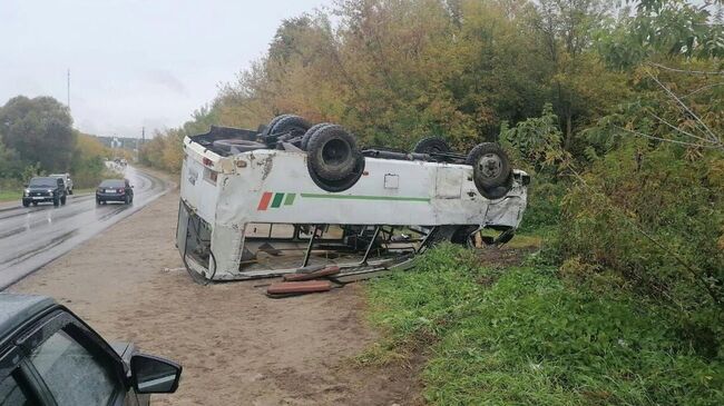 Последствия ДТП с участием автобуса в городе Ефремов Тульской области. 24 сентября 2025