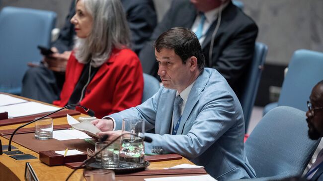 Первый заместитель постпреда РФ при ООН Дмитрий Полянский на заседании Совбеза ООН. 23 сентября 2025