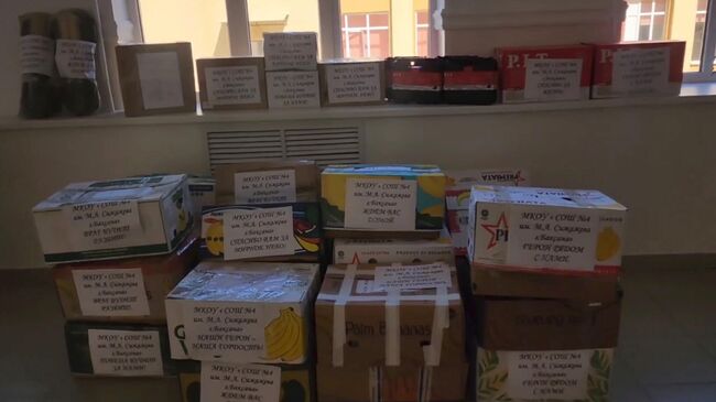Школьники и педагоги Баксана в КБР отправили гумпомощь бойцам на СВО