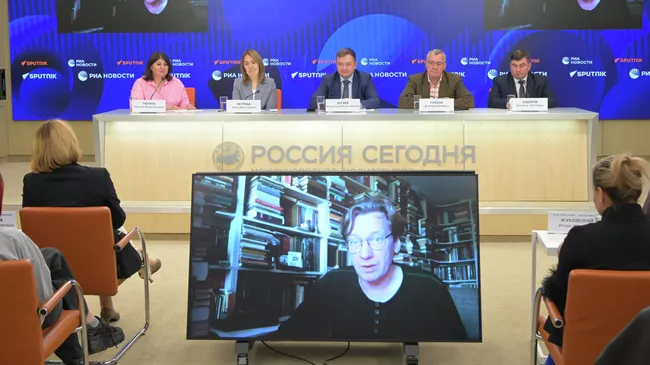 Пресс-конференция на тему: Как разговаривать с молодежью о патриотизме?